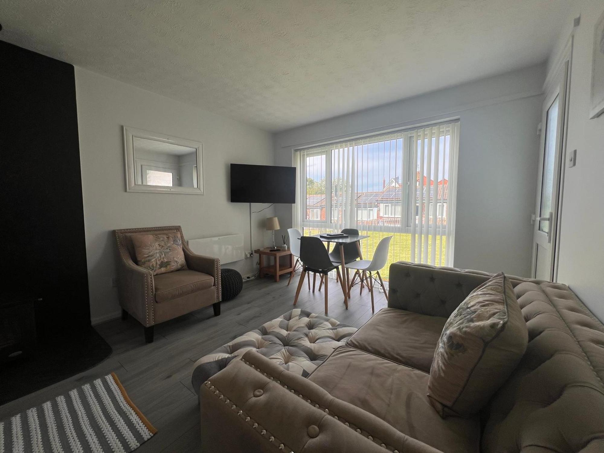 Dog Friendly Beachside Cottage No11 Kessingland With Private Parking Exteriér fotografie
